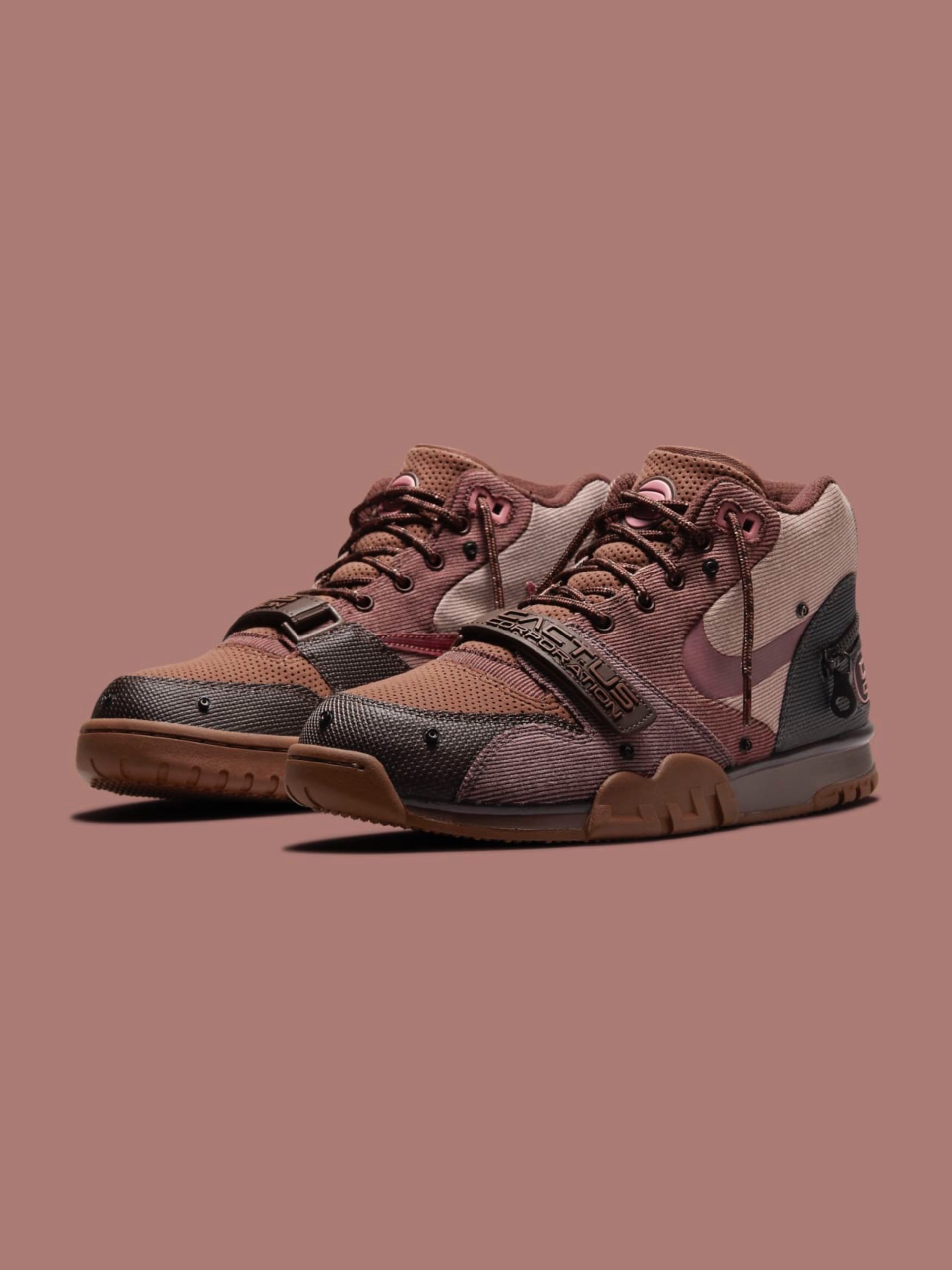 کتونی Nike Air Trainer 1 Travis Scott